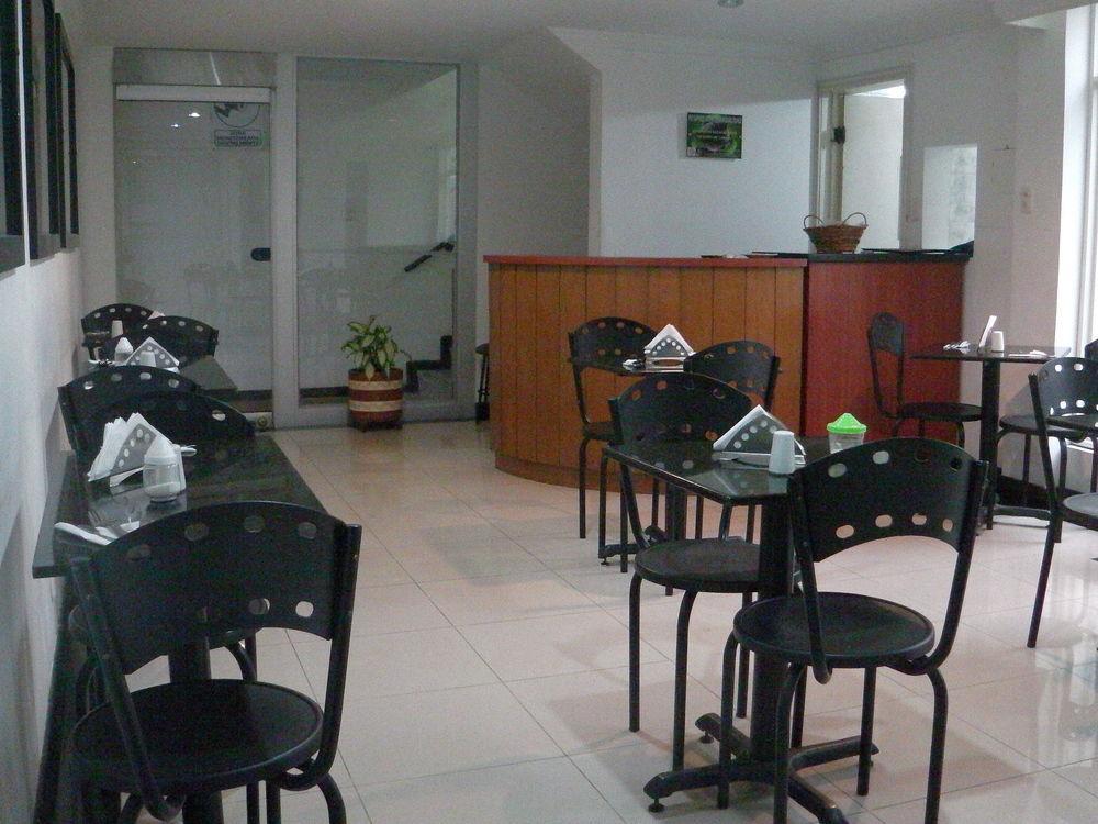52号佳勒利亚斯公寓式酒店 波哥大 外观 照片